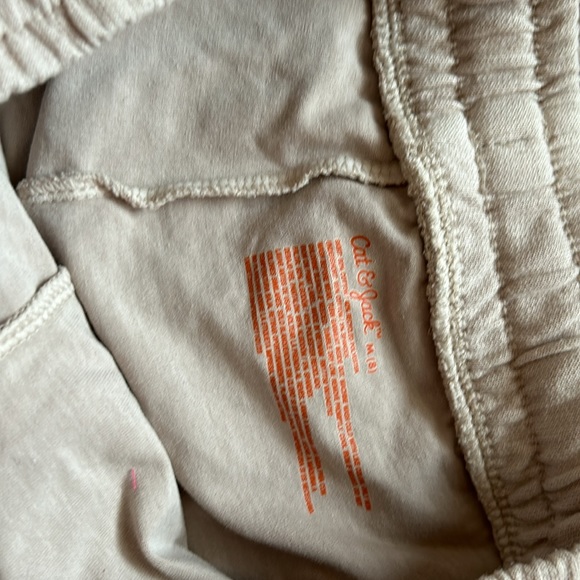 Tan skirt with a built in short underneath. adorable - Picture 3 of 3